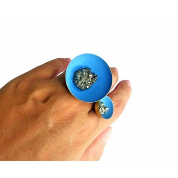 Μεγάλο δαχτυλίδι statement με διπλό πυρίτη blue - 10751,Βρείτε μοναδικά χειροποίητα κοσμήματα και το statement μεγάλο δαχτυλίδι με διπλό πυρίτη, μπλε χρώμα και ορείχαλκο στο candiashop.gr - Unique Handmade Jewelry for Women